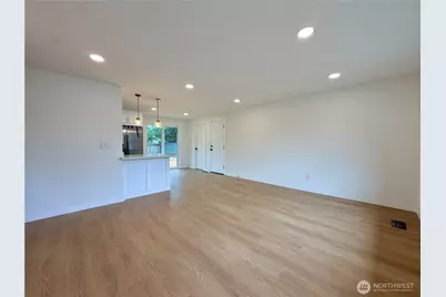 1109 27th Street SE, Auburn, WA 98002 - Photo 3
