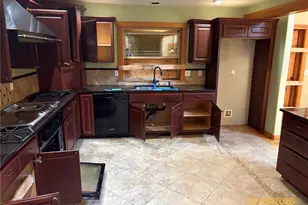 34325 SE 263rd Pl, Ravensdale, WA 98051 - Photo 7