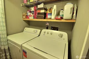 15232 SE 272nd St, Kent, WA 98042 - Photo 13