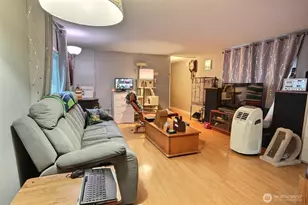 15232 SE 272nd St, Kent, WA 98042 - Photo 3