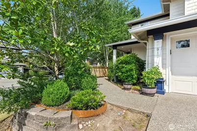 23912 SE 7th St, Sammamish, WA 98074 - Photo 37
