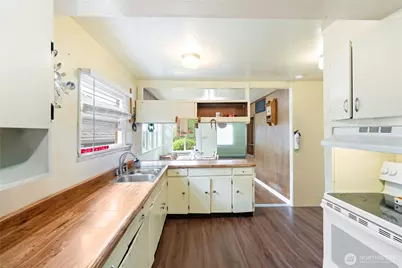 1604 W 1st Street, Aberdeen, WA 98520 - Photo 9