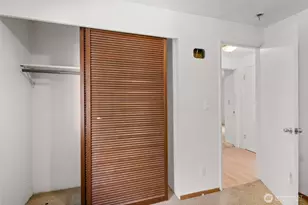 9220 NE 191st St, Bothell, WA 98011 - Photo 15