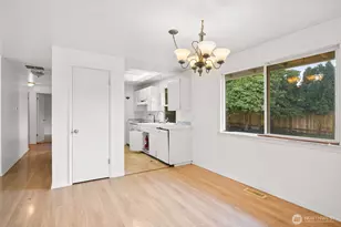9220 NE 191st St, Bothell, WA 98011 - Photo 7