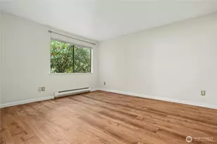 709 143rd Ave NE, Bellevue, WA 98007 - Photo 15