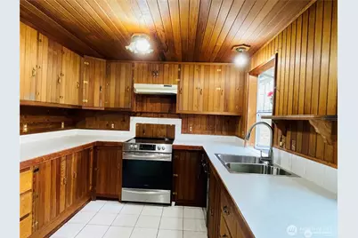 15407 264th Street E, Graham, WA 98338 - Photo 7