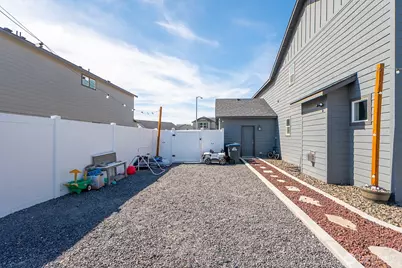 4211 W Heaverlo Drive, Moses Lake, WA 98837 - Photo 11