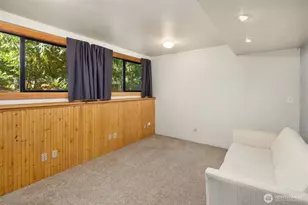 2023 228th Pl NE, Sammamish, WA 98074 - Photo 21