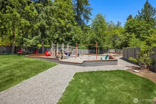 2023 228th Pl NE, Sammamish, WA 98074 - Photo 35