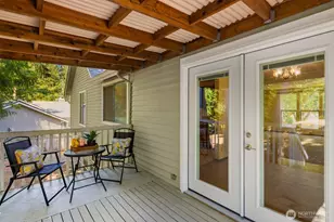2023 228th Pl NE, Sammamish, WA 98074 - Photo 29