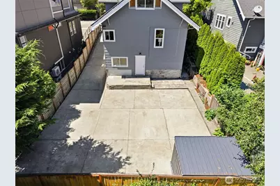 4318 1st Avenue NE, Seattle, WA 98105 - Photo 31