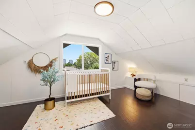 4318 1st Avenue NE, Seattle, WA 98105 - Photo 15