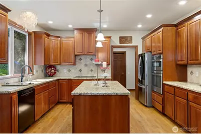 15202 135th Avenue E, Puyallup, WA 98374 - Photo 11
