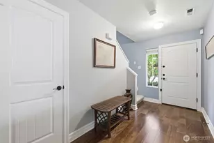 305 Lynnwood Ave SE, Renton, WA 98056 - Photo 7