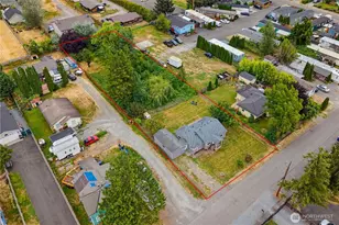216 4th Ave SW, Pacific, WA 98047 - Photo 1