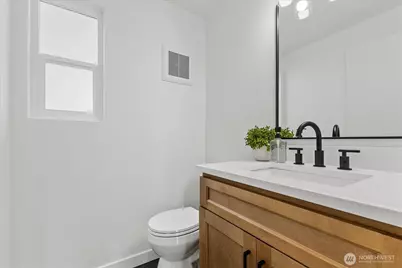 11235 NE 146th St, Kirkland, WA 98034 - Photo 19