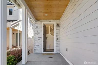 7435 87th Drive NE, Marysville, WA 98270 - Photo 3