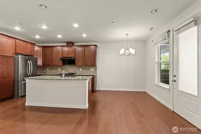1119 NE Hickory Lane, Issaquah, WA 98029 - Photo 3