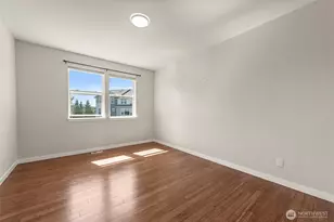 1119 NE Hickory Ln, Issaquah, WA 98029 - Photo 9