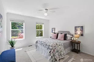 22716 NE 25th Way, Sammamish, WA 98074 - Photo 17
