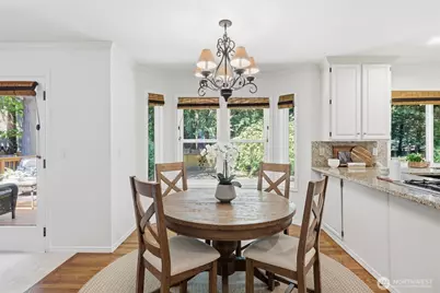 22716 NE 25th Way, Sammamish, WA 98074 - Photo 11
