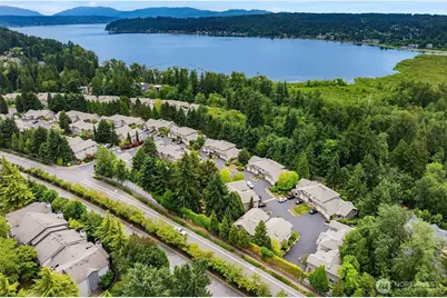 18544 NE 57th Street, Redmond, WA 98052 - Photo 23