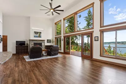 612 Maple Heights Road, Camano Island, WA 98282 - Photo 9