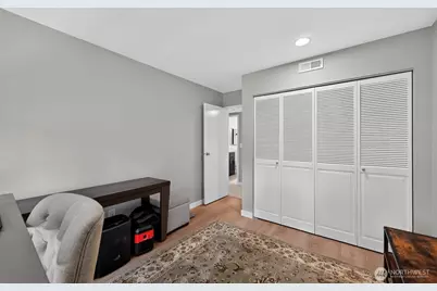 1220 6th Avenue S #B304, Edmonds, WA 98020 - Photo 23
