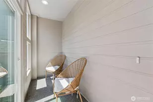 11870 SE 5th St, Bellevue, WA 98005 - Photo 21