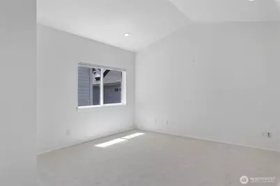 11870 SE 5th Street, Bellevue, WA 98005 - Photo 19