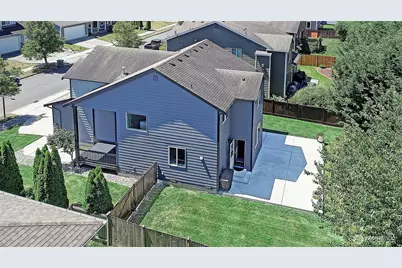 6915 282nd Place NW, Stanwood, WA 98292 - Photo 33