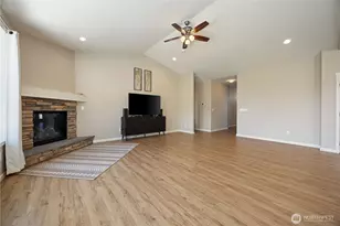 472 Sunny Brooke Ln, Chelan, WA 98816 - Photo 9