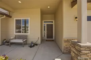 472 Sunny Brooke Ln, Chelan, WA 98816 - Photo 3