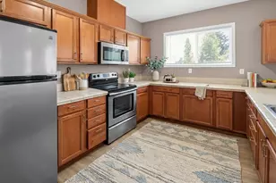 14915 38th Dr SE, Bothell, WA 98012 - Photo 3