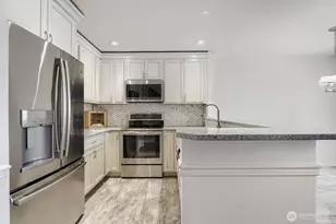 6628 S 238th Pl, Kent, WA 98032 - Photo 9