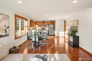 3670 Dayton Ave N, Seattle, WA 98103 - Photo 9