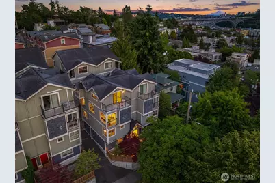 3670 Dayton Avenue N #B, Seattle, WA 98103 - Photo 37