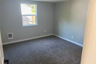1040 W Shady Ln, Oak Harbor, WA 98277 - Photo 13