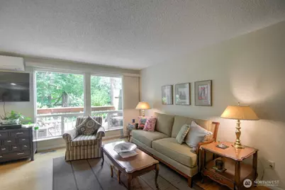 4703 Fairview Road SW #6, Olympia, WA 98512 - Photo 1
