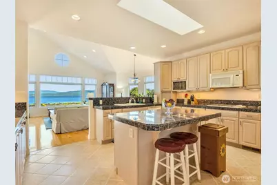 18114 Sandridge Road, Long Beach, WA 98631 - Photo 7