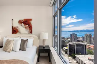 588 Bell St, Seattle, WA 98121 - Photo 11