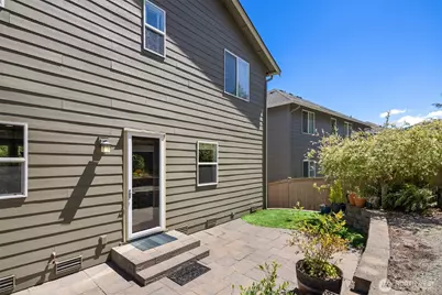 9121 Jacobia Avenue SE, Snoqualmie, WA 98065 - Photo 31