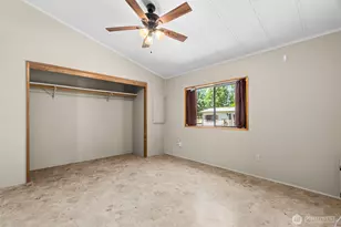 9035 Pepperidge Ln SE, Yelm, WA 98597 - Photo 17