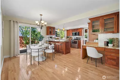 15522 SE 44th Place, Bellevue, WA 98006 - Photo 15