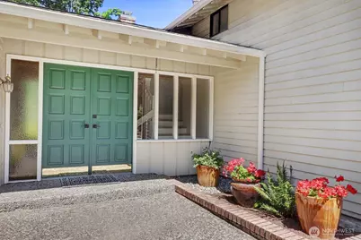 15522 SE 44th Place, Bellevue, WA 98006 - Photo 5