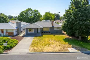 36 F St SW, Ephrata, WA 98823 - Photo 1