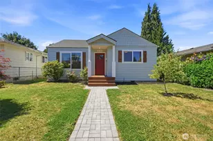 229 19th Ave, Longview, WA 98632 - Photo 1