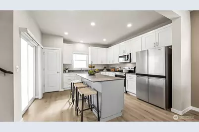 13901 11th Place W #B, Lynnwood, WA 98087 - Photo 3