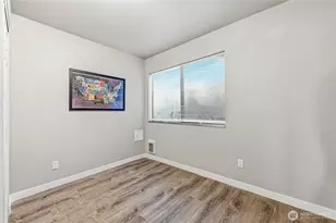 12543 NE 23rd Pl, Bellevue, WA 98005 - Photo 23