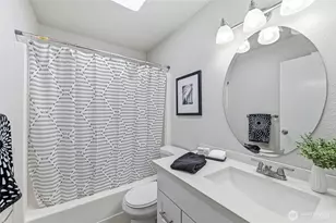 12543 NE 23rd Pl, Bellevue, WA 98005 - Photo 21
